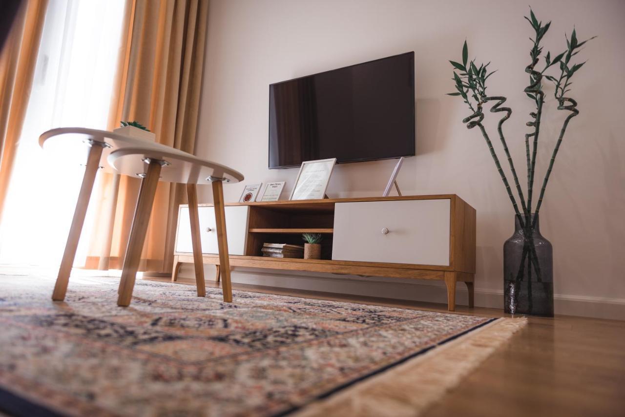 Tam Skanderbeg Square City Center Apartment No4 Tirana Exterior foto